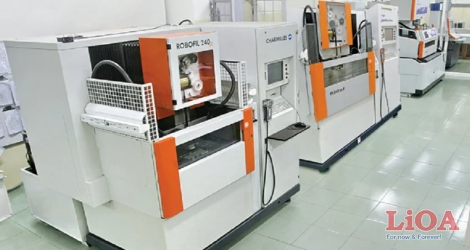 Nhà máy thiết bị điện